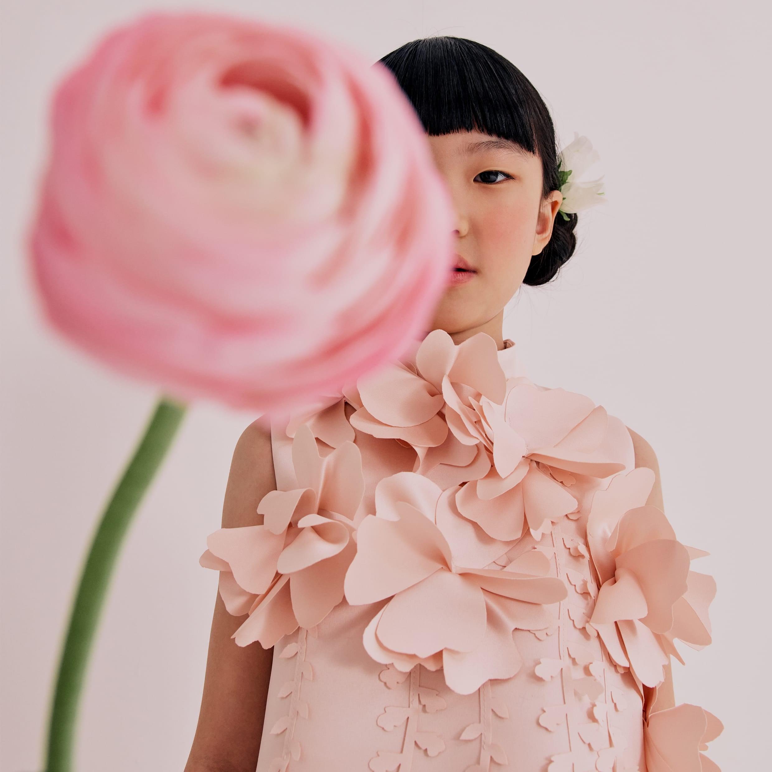 Echo of Leaves Dress Creme Satin